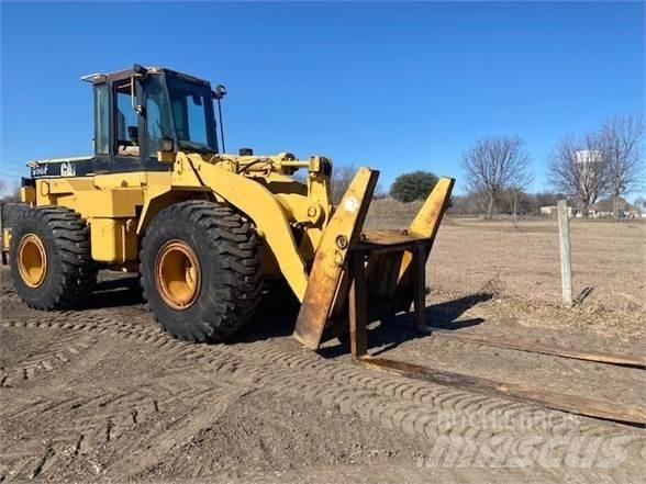 CAT 950F Kolové nakladače