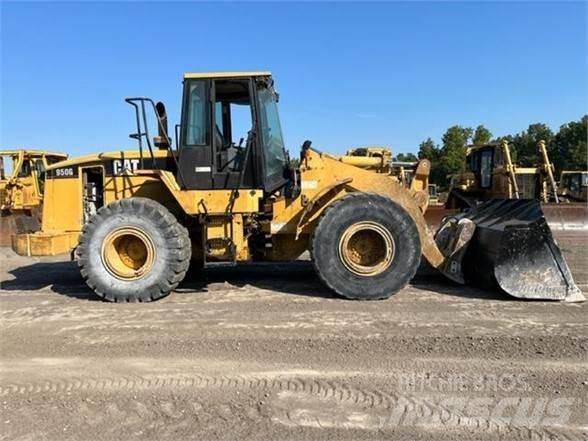 CAT 950G Kolové nakladače
