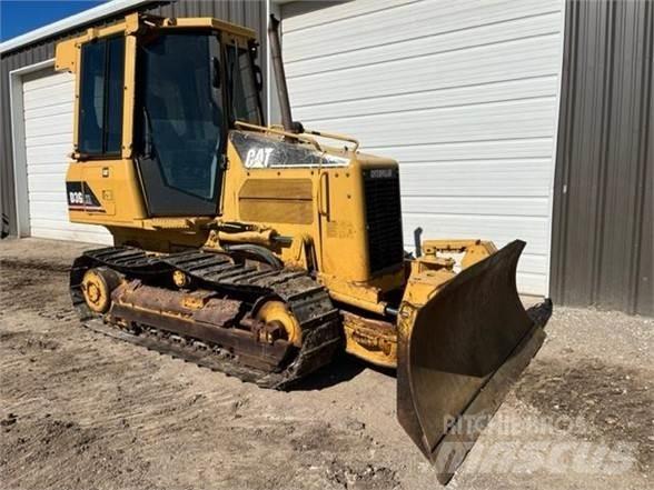 CAT D3G Pásové dozery