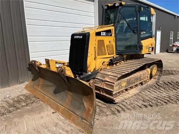 CAT D3K2 LGP Pásové dozery