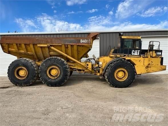 CAT D400E Kloubové dempry