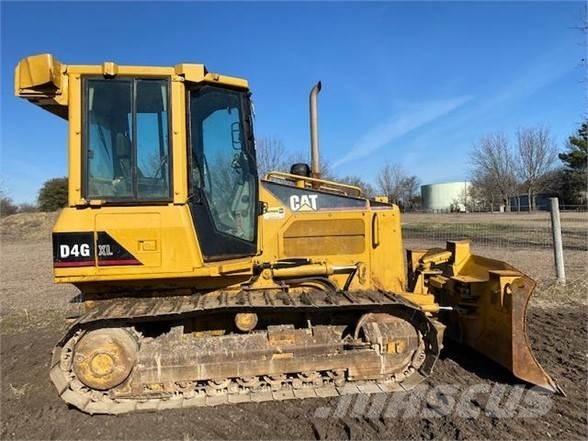CAT D4G XL Pásové dozery