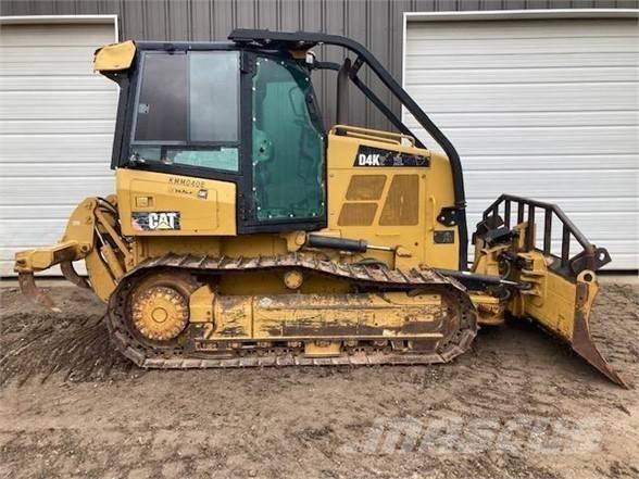 CAT D4K2 LGP Pásové dozery