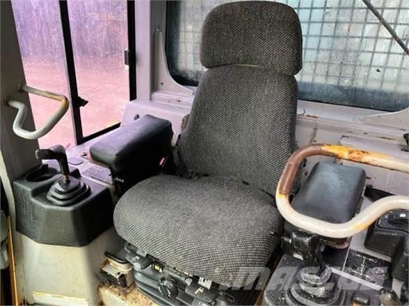 CAT D5G LGP Pásové dozery