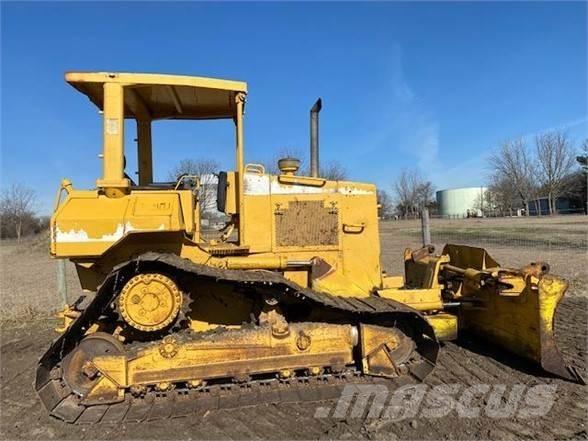 CAT D5M LGP Pásové dozery