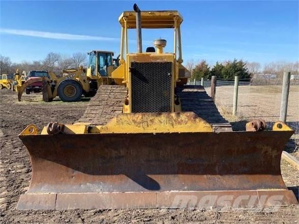 CAT D5M LGP Pásové dozery
