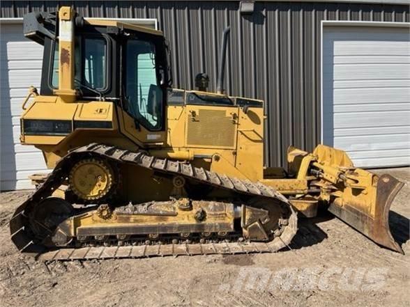 CAT D5M LGP Pásové dozery