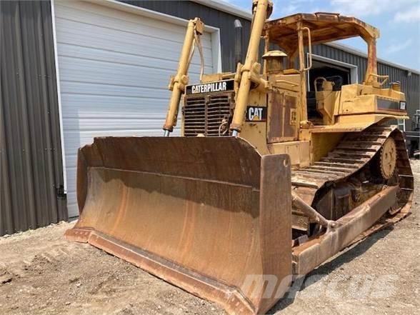 CAT D6H Pásové dozery