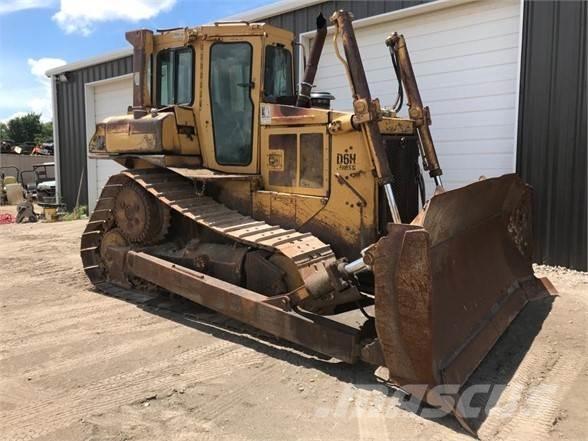 CAT D6H XL Pásové dozery
