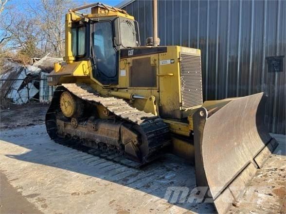 CAT D6M XL Pásové dozery