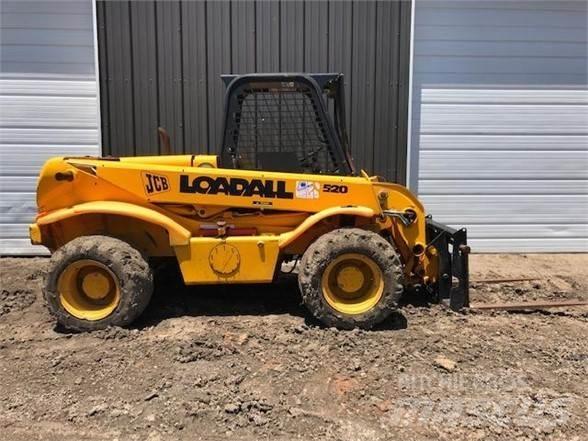 JCB 520 Teleskopické manipulátory
