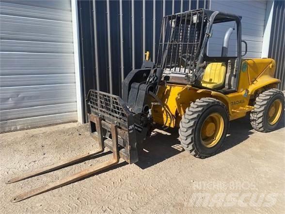 JCB 520 Teleskopické manipulátory