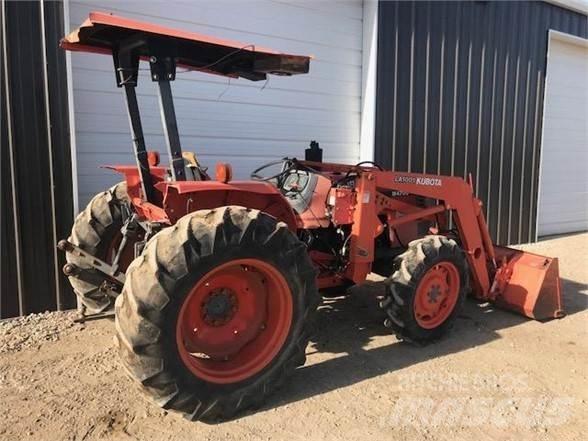 Kubota M4700 Traktory