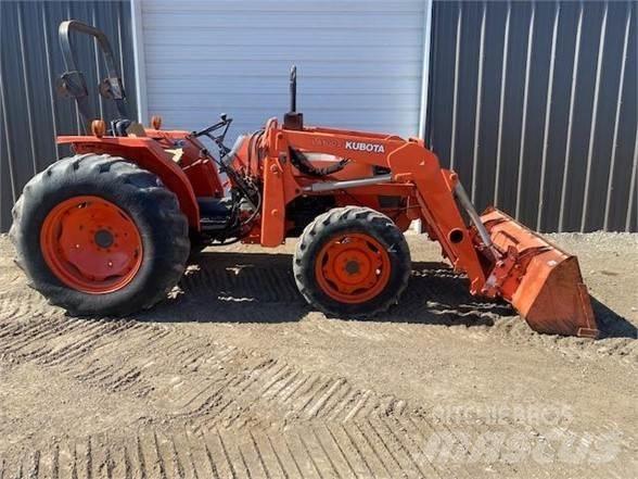 Kubota M4700 Traktory