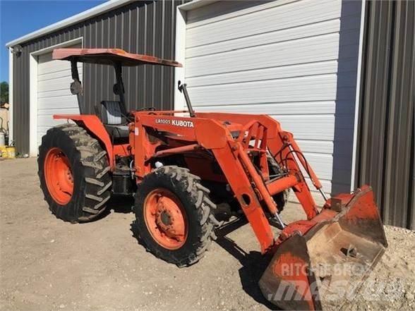 Kubota M6800 Traktory