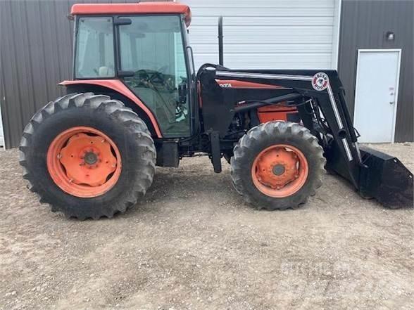 Kubota M9000 Traktory