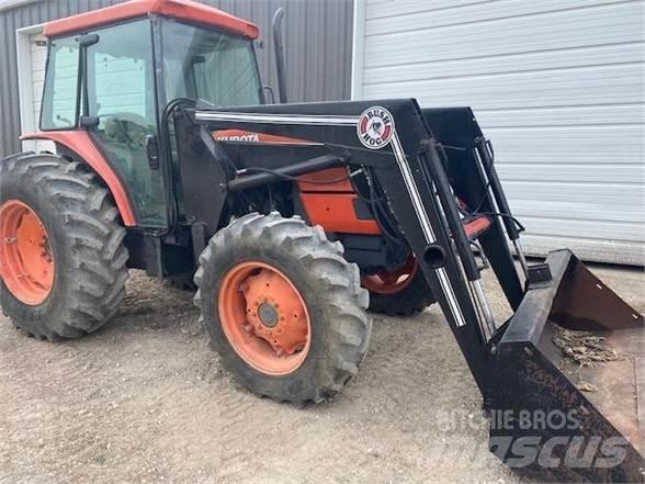Kubota M9000 Traktory