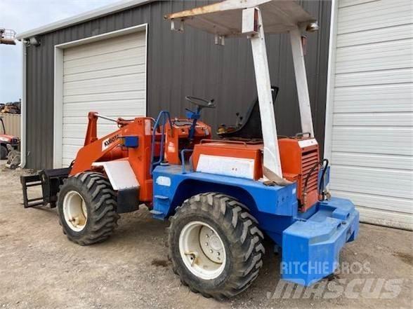 Kubota R510 Kolové nakladače