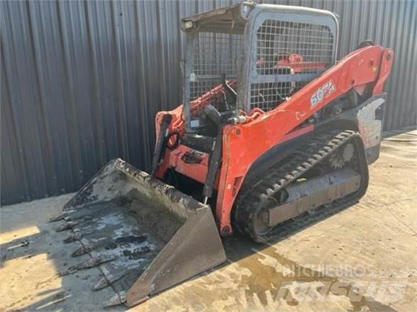 Kubota SVL75 Smykem řízené nakladače