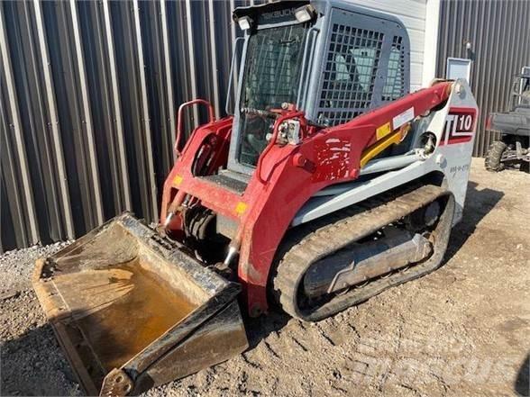 Takeuchi TL10 Smykem řízené nakladače