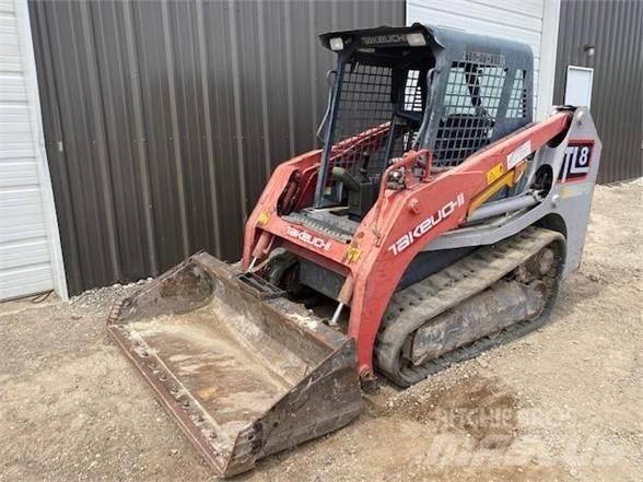 Takeuchi TL8 Smykem řízené nakladače