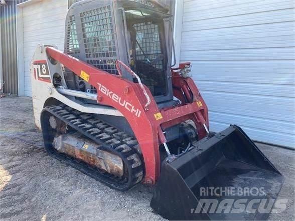 Takeuchi TL8 Smykem řízené nakladače