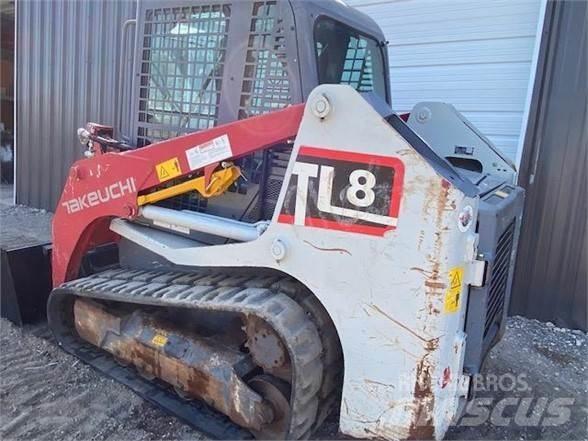Takeuchi TL8 Smykem řízené nakladače