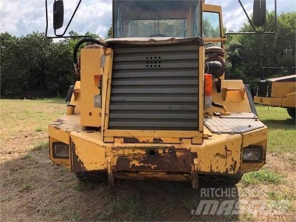 Volvo A30 Kloubové dempry