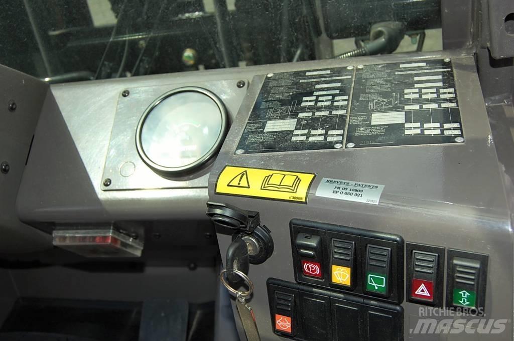 Manitou MH25-4T Manipulace s materiálem – ostatní