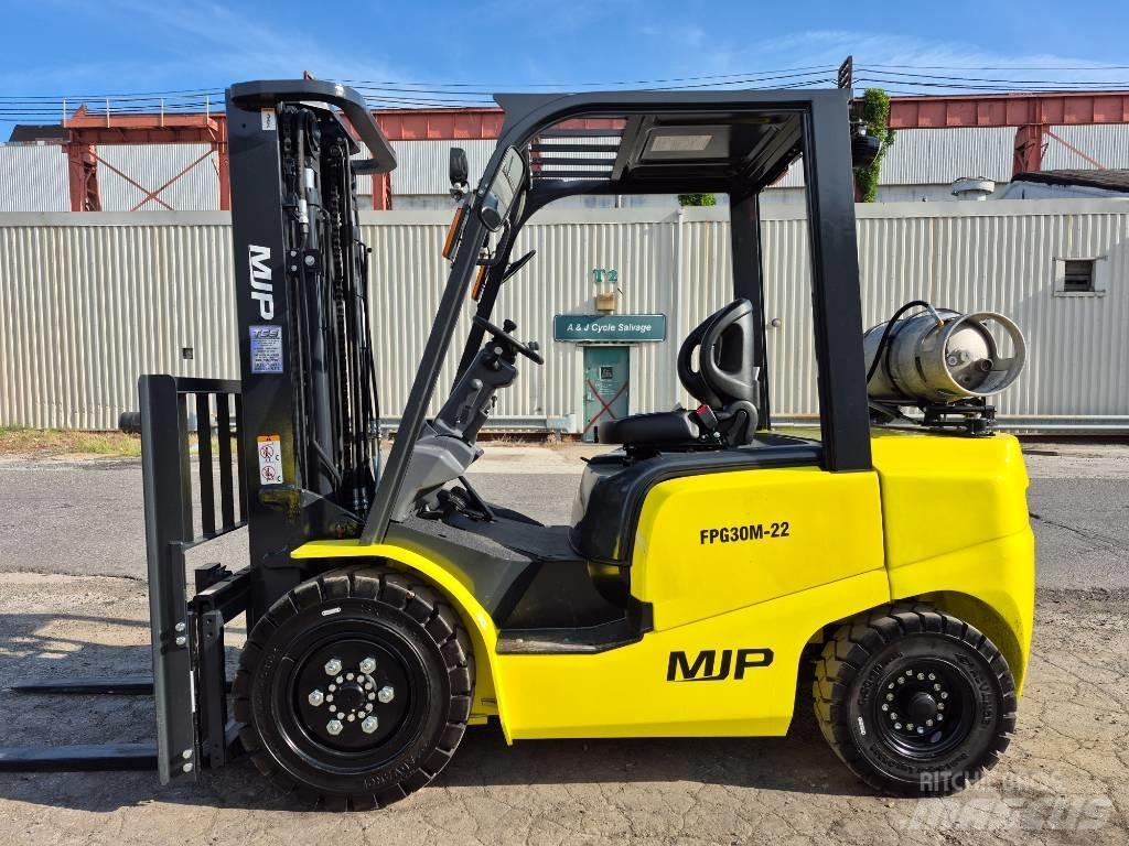  MJP FPG30M-22 Další