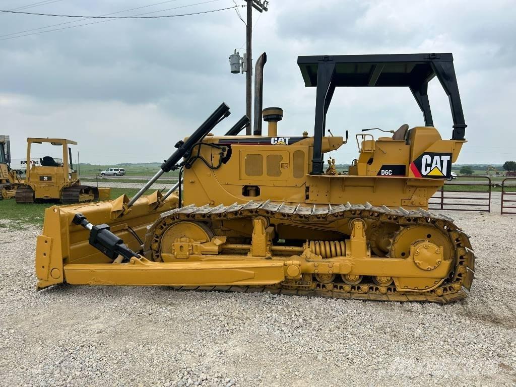 CAT D 6 C Pásové dozery