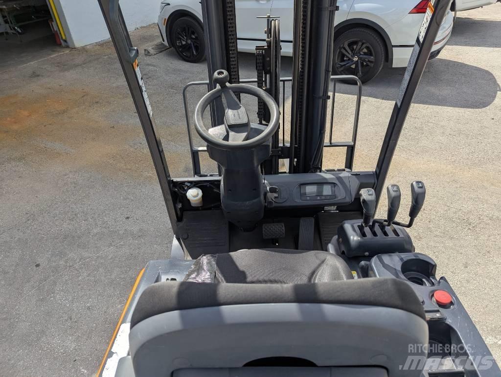 Doosan B 18 T-7 Akumulátorové vozíky