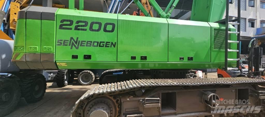 Sennebogen 2200 Pásové jeřáby
