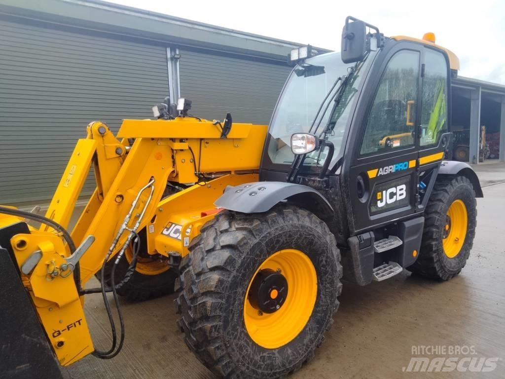 JCB 542-70 Teleskopické nakladače pro zemědělství