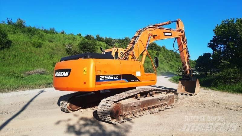 Daewoo S255 LC Pásová rýpadla
