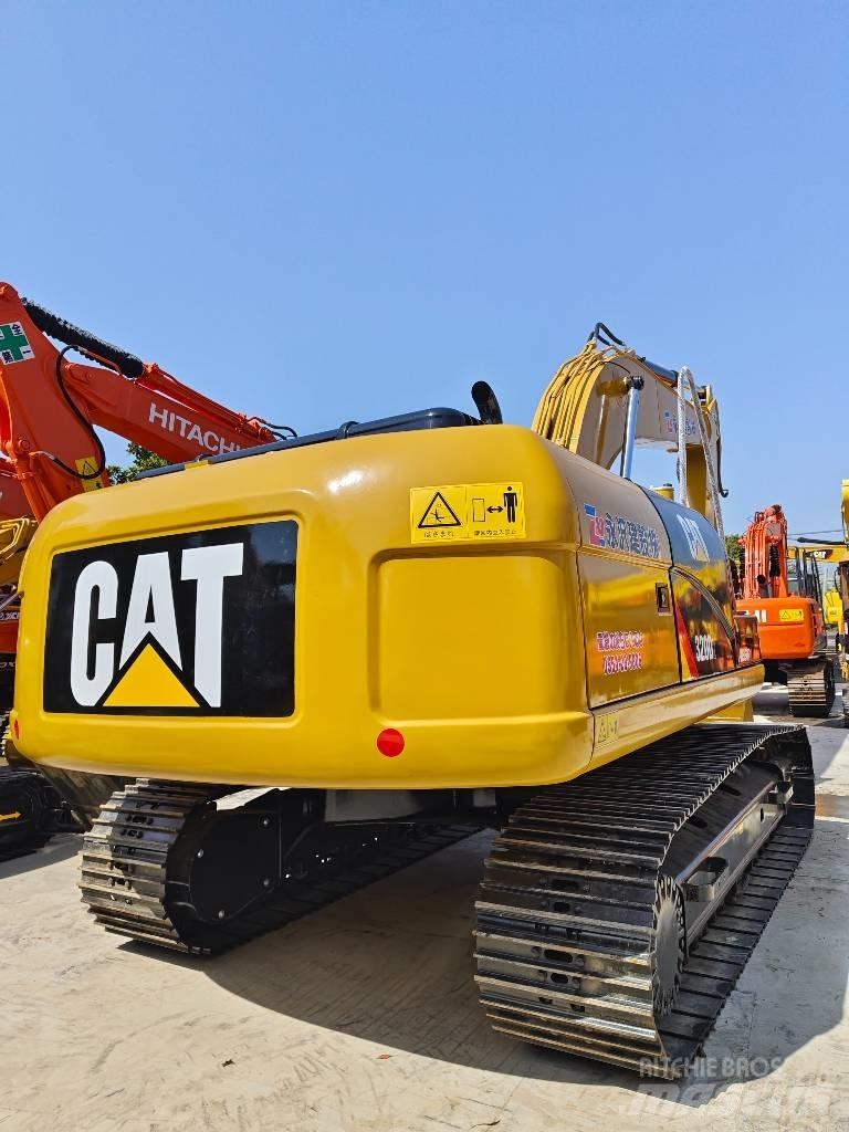 CAT 320 D Pásová rýpadla