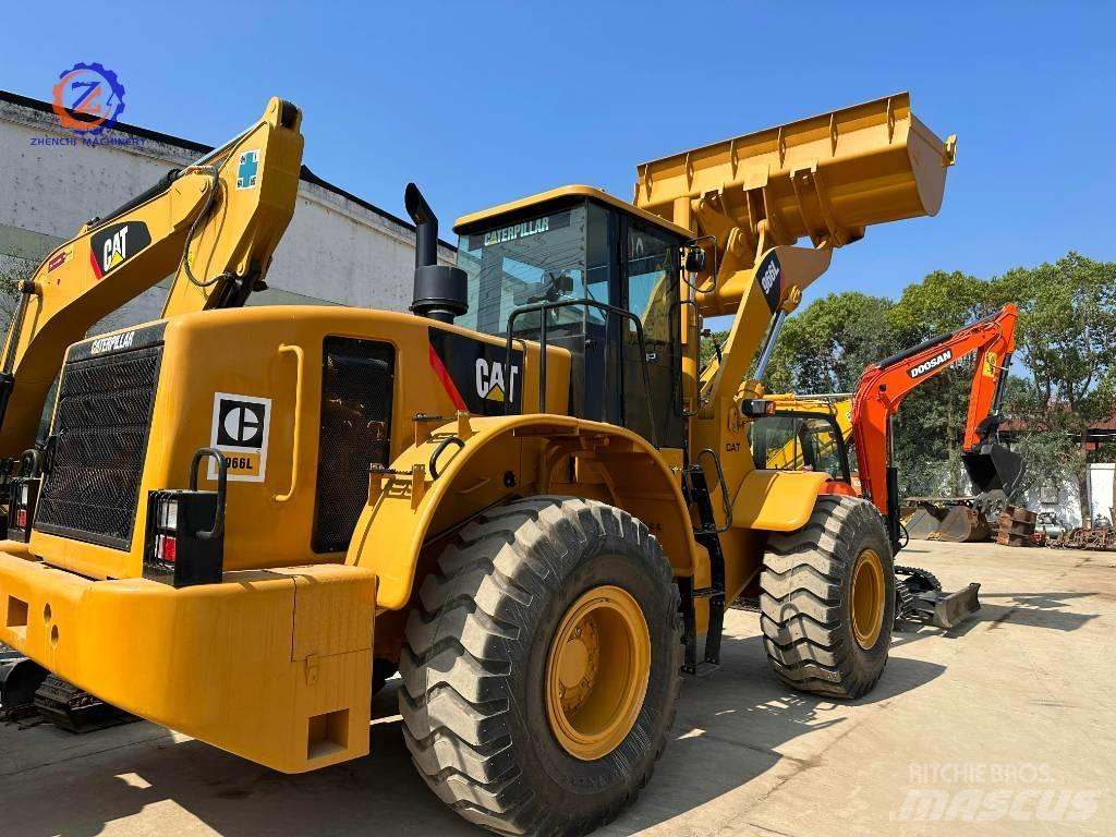 CAT 966 L Kolové nakladače