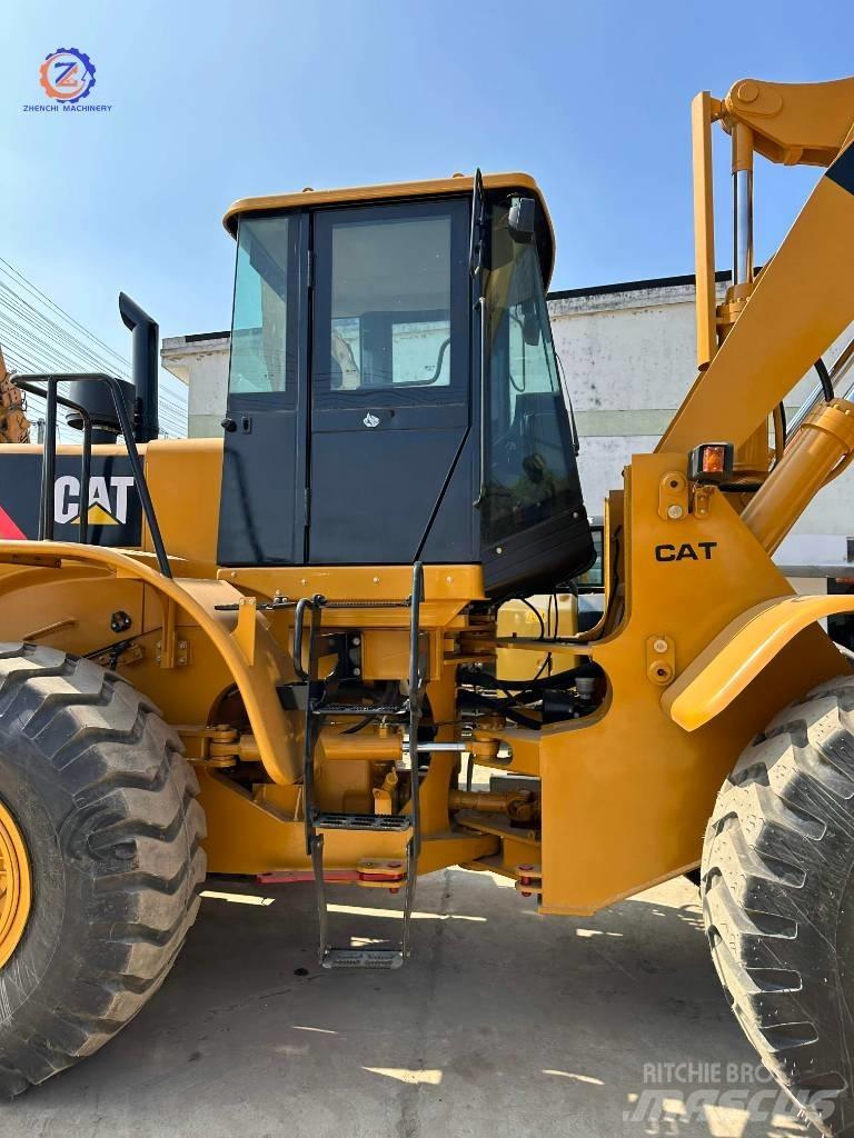 CAT 966 L Kolové nakladače