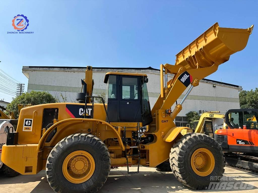CAT 966 L Kolové nakladače