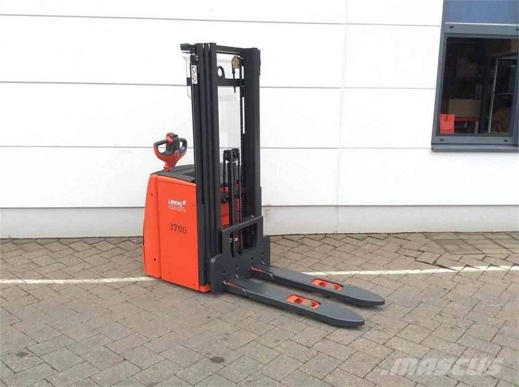 Linde L14 Samohybné vozíky
