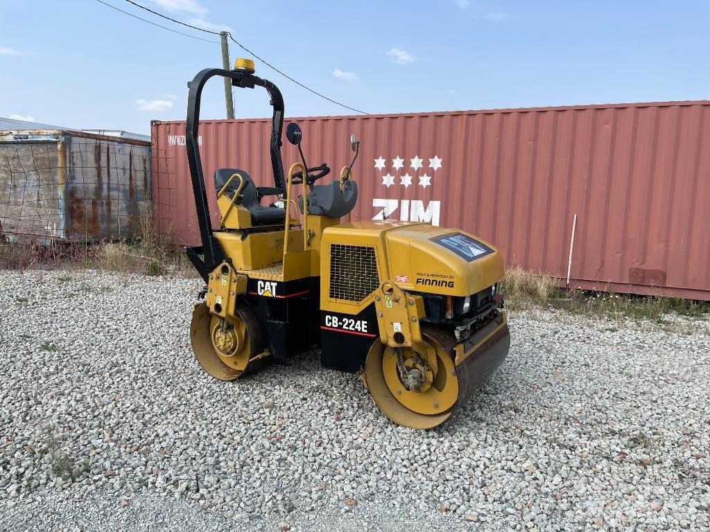 CAT CB224E Tandemové válce