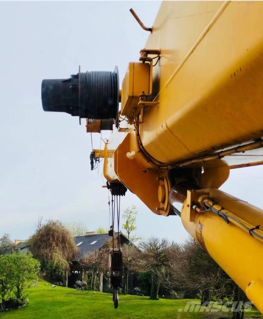 Grove GMK 3050 Univerzální terénní jeřáby