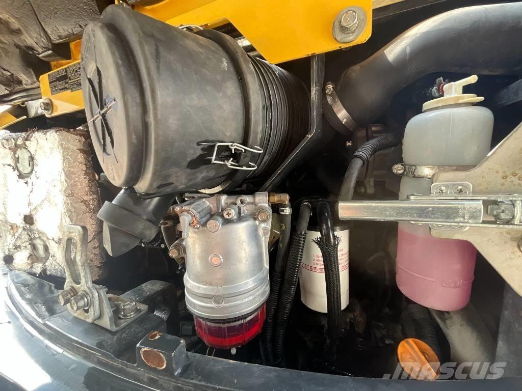 Yanmar SV 100 - 2A - 2PB Midi rýpadla 7t - 12t