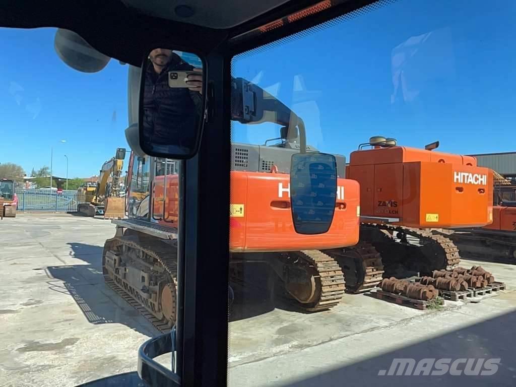 Valtra G115 Traktory
