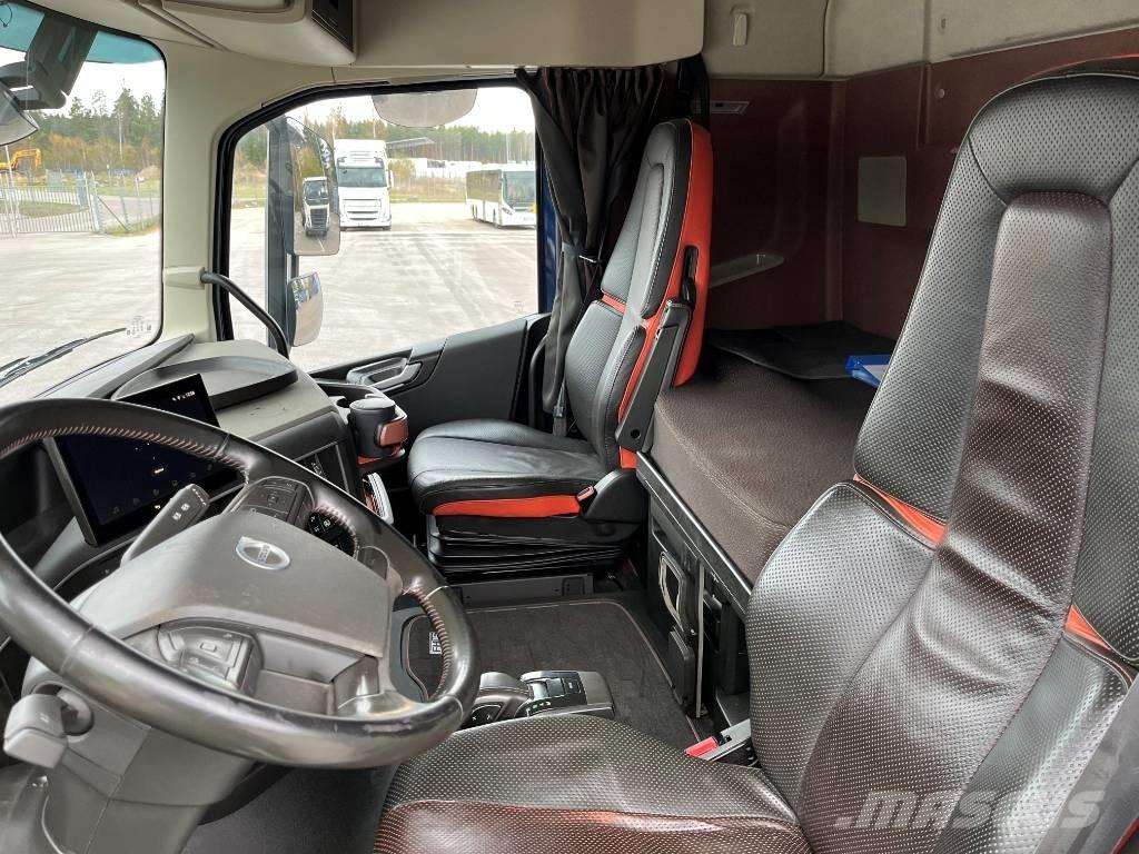 Volvo FH16 Vozy na přepravu kmenů