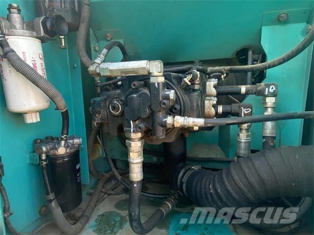 Kobelco SK 130 Midi rýpadla 7t - 12t