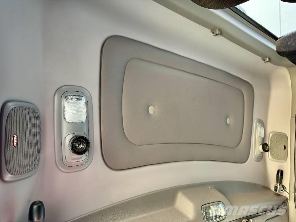 Peterbilt 389 Tahače