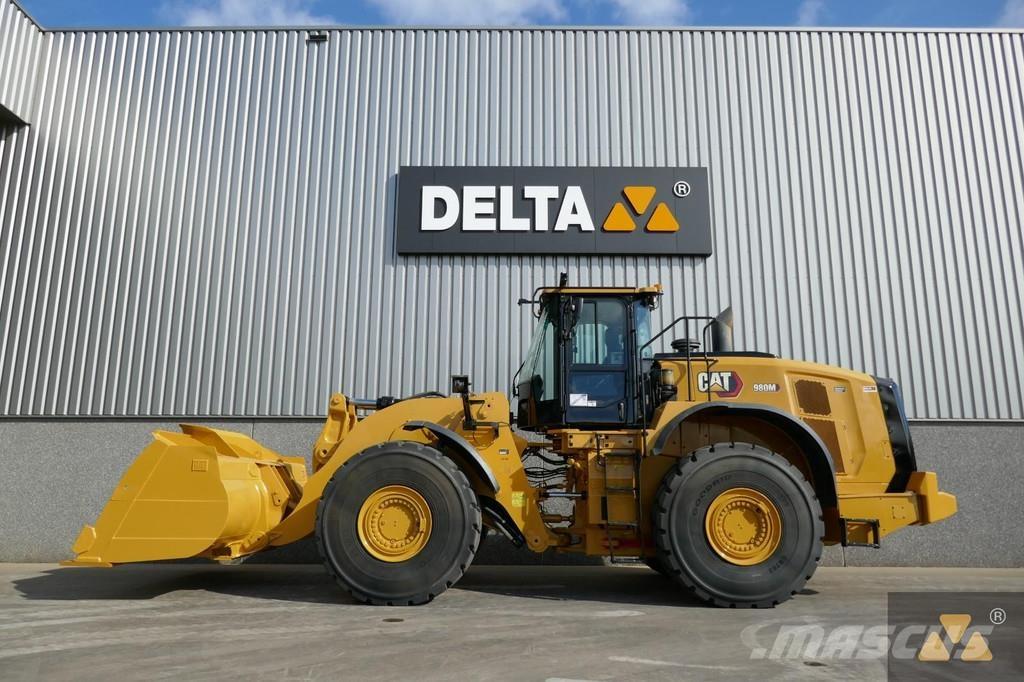 CAT 980M Kolové nakladače