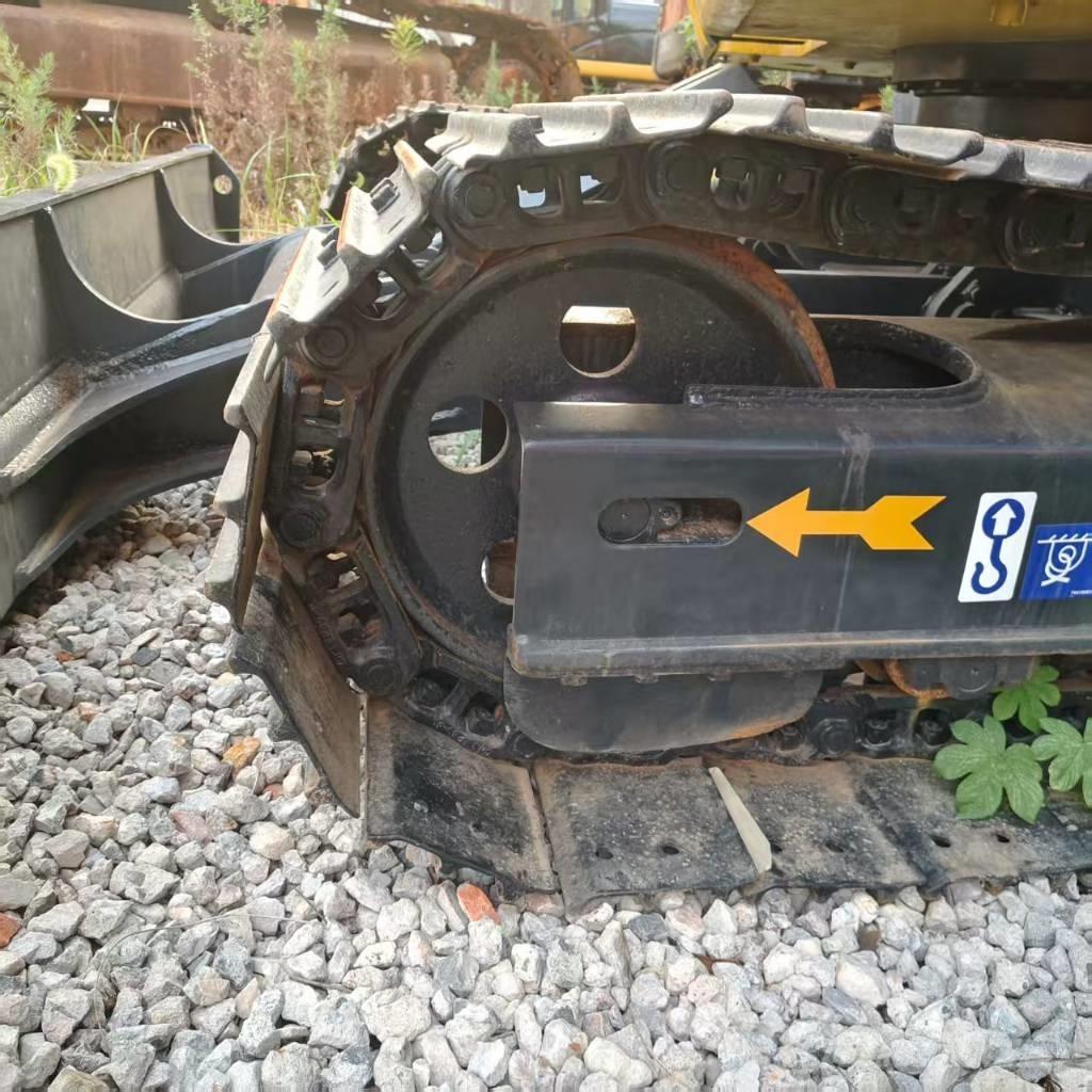 Komatsu PC 78 US Pásová rýpadla