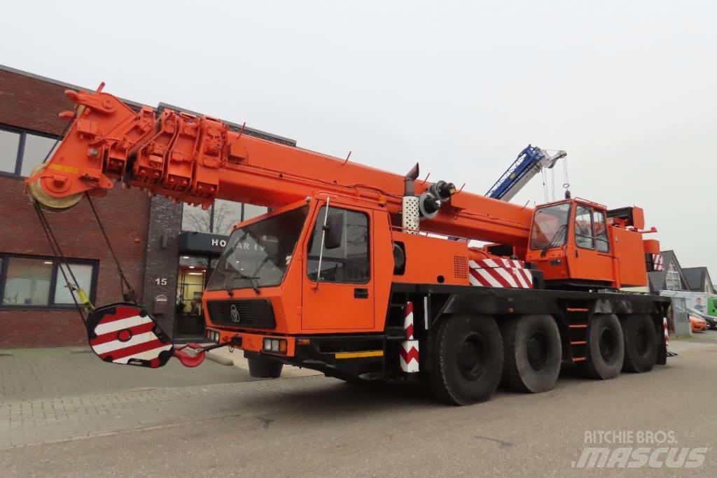 Krupp KMK 4080 Univerzální terénní jeřáby